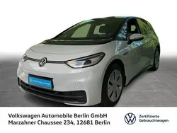 Gletscherweiß metallic Gebraucht 2021 VW ID.3 Pure Kleinwagen | 21.446 € (Fairer Preis)