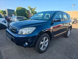 Blau Gebraucht 2006 Toyota RAV4 SUV | 5.299 € (Fairer Preis)