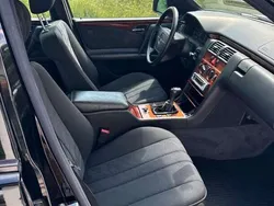 Schwarz Gebraucht 1997 Mercedes E200 Classic Limousine | 1.200 € (Superpreis)