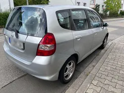 Silber Gebraucht 2006 Honda Jazz Kleinwagen | 1.350 €