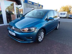 Blau Gebraucht 2015 VW Golf VII LOUNGE Limousine | 14.900 € (Fairer Preis)