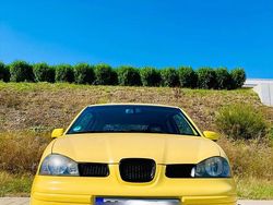 Gelb Gebraucht 2001 Seat Arosa Kleinwagen | 2.000 €