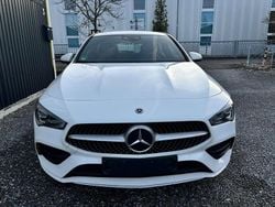 Weiß Gebraucht 2021 Mercedes CLA200 Shooting Brake AMG line Kombi | 22.499 € (Fairer Preis)