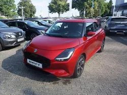 Rot Gebraucht 2024 Suzuki Swift Comfort+ Limousine | 17.990 € (Etwas zu teuer)