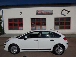 Weiß Gebraucht 2009 Citroën C4 Style Limousine | 3.600 € (Etwas zu teuer)