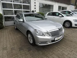 Silber Gebraucht 2011 Mercedes E350 Limousine | 16.900 € (Fairer Preis)