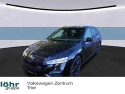 Schwarzmagic perleffekt Gebraucht 2022 Skoda Octavia RS Kombi | 28.980 € (Fairer Preis)