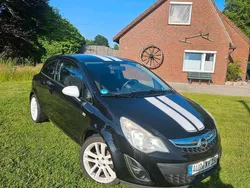 Schwarz Gebraucht 2012 Opel Corsa Kleinwagen | 3.500 € (Etwas zu teuer)