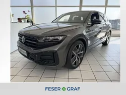 Siliziumgrau metallic Gebraucht 2024 VW Touareg Style SUV | 68.950 € (Guter Preis)