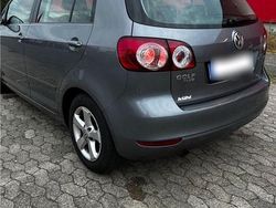 Grau Gebraucht 2011 VW Golf Plus Cross Van / Kleinbus | 3.300 € (Fairer Preis)