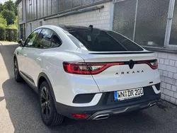 Weiß Gebraucht 2024 Renault Arkana Engineered SUV | 31.500 € (Teuer)