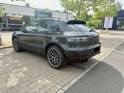 Grau Gebraucht 2021 Porsche Macan SUV | 52.490 € (Superpreis)