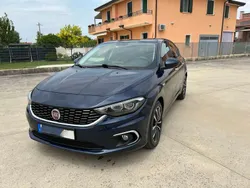 Gebraucht 2016 Fiat Tipo Lounge Limousine | 4.000 €