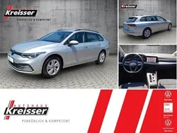 Silber (reflexsilber metallic) Gebraucht 2023 VW Golf VIII Life Kombi | 25.890 € (Fairer Preis)