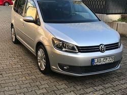 Silber Gebraucht 2011 VW Touran Van / Kleinbus | 3.900 € (Guter Preis)