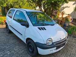 Weiß Gebraucht 2005 Renault Twingo Kleinwagen | 999 €