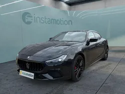 Schwarz Gebraucht 2021 Maserati Ghibli Coupé | 61.449 € (Fairer Preis)