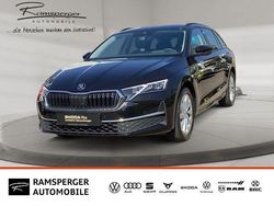 Schwarz (blackmagic perleffekt) Gebraucht 2024 Skoda Octavia Selection Kombi | 32.990 € (Fairer Preis)