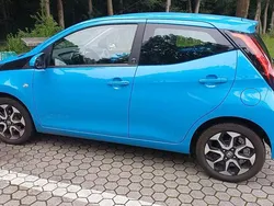 Blau Gebraucht 2020 Toyota Aygo Team Kleinwagen | 11.200 € (Fairer Preis)