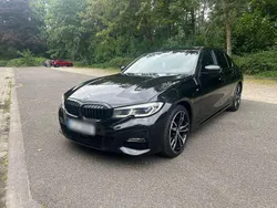 Schwarz Gebraucht 2020 BMW 330e M Sport Limousine | 29.199 € (Fairer Preis)