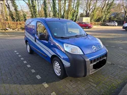 Blau Gebraucht 2012 Citroën Nemo Van / Kleinbus | 3.500 € (Etwas zu teuer)