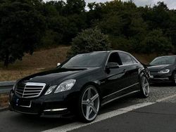 Schwarz Gebraucht 2010 Mercedes E350 Limousine | 9.800 € (Fairer Preis)