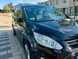 Schwarz Gebraucht 2012 Ford Grand C-Max Van / Kleinbus | 6.500 € (Etwas zu teuer)