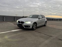 Silber Gebraucht 2017 BMW 118 Sport Line Kleinwagen | 14.500 € (Fairer Preis)