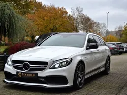 Weiß Gebraucht 2017 Mercedes C63S AMG AMG Limousine | 54.750 € (Fairer Preis)