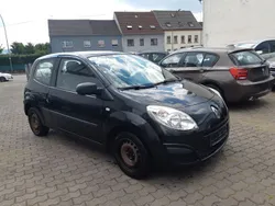 Schwarz Gebraucht 2010 Renault Twingo Kleinwagen | 1.490 € (Superpreis)