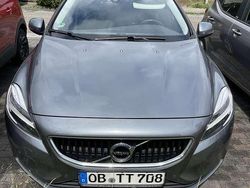 Gebraucht 2016 Volvo V40 Momentum Kombi | 11.900 € (Guter Preis)