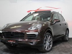 Braun Gebraucht 2015 Porsche Cayenne SUV | 33.399 € (Etwas zu teuer)