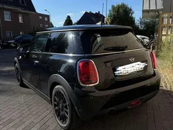 Schwarz Gebraucht 2019 Mini ONE Chili Kleinwagen | 13.500 € (Etwas zu teuer)
