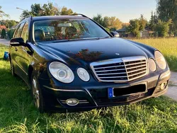 Schwarz Gebraucht 2006 Mercedes E220 Kombi | 2.200 € (Guter Preis)
