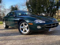 Jaguar XK8