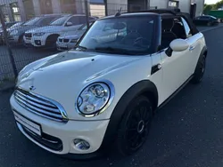 Weiß Gebraucht 2011 Mini Cooper Cabriolet Chili Cabrio | 6.999 € (Guter Preis)