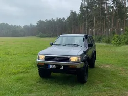 Grau Gebraucht 1996 Toyota 4 Runner SUV | 15.000 €