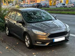 Braun Gebraucht 2015 Ford Focus ST Kombi | 6.900 € (Guter Preis)