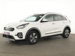 Schneeweiss Gebraucht 2020 Kia Niro Spirit SUV | 20.899 € (Fairer Preis)