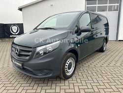 Granitgruen Gebraucht 2023 Mercedes Vito Van / Kleinbus | 29.900 € (Superpreis)
