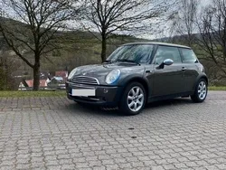 Grau Gebraucht 2006 Mini ONE Kleinwagen | 3.600 € (Fairer Preis)