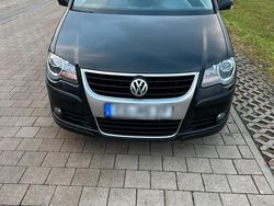 Schwarz Gebraucht 2007 VW Touran Cross Van / Kleinbus | 5.999 € (Fairer Preis)