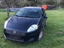 Blau Gebraucht 2009 Fiat Grande Punto Kleinwagen | 1.750 € (Fairer Preis)