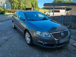 Grau Gebraucht 2008 VW Passat Highline Kombi | 1.750 € (Guter Preis)