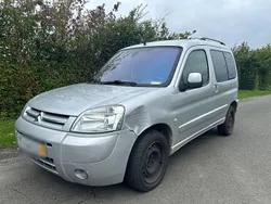 Grau Gebraucht 2006 Citroën Berlingo Van / Kleinbus | 999 €