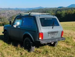 Gebraucht 2001 Lada niva SUV | 5.700 €
