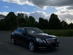 Schwarz Gebraucht 2011 Mercedes E200 Avantgarde Limousine | 10.500 € (Fairer Preis)