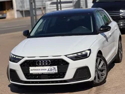 Weiß Gebraucht 2018 Audi A1 Sportback Advanced Kleinwagen | 18.900 € (Teuer)