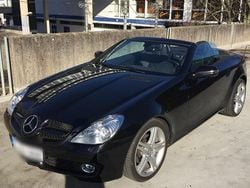 Schwarz Gebraucht 2009 Mercedes SLK300 Cabrio | 13.500 € (Fairer Preis)