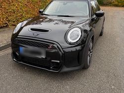 Schwarz Gebraucht 2024 Mini Cooper S Kleinwagen | 29.999 € (Etwas zu teuer)
